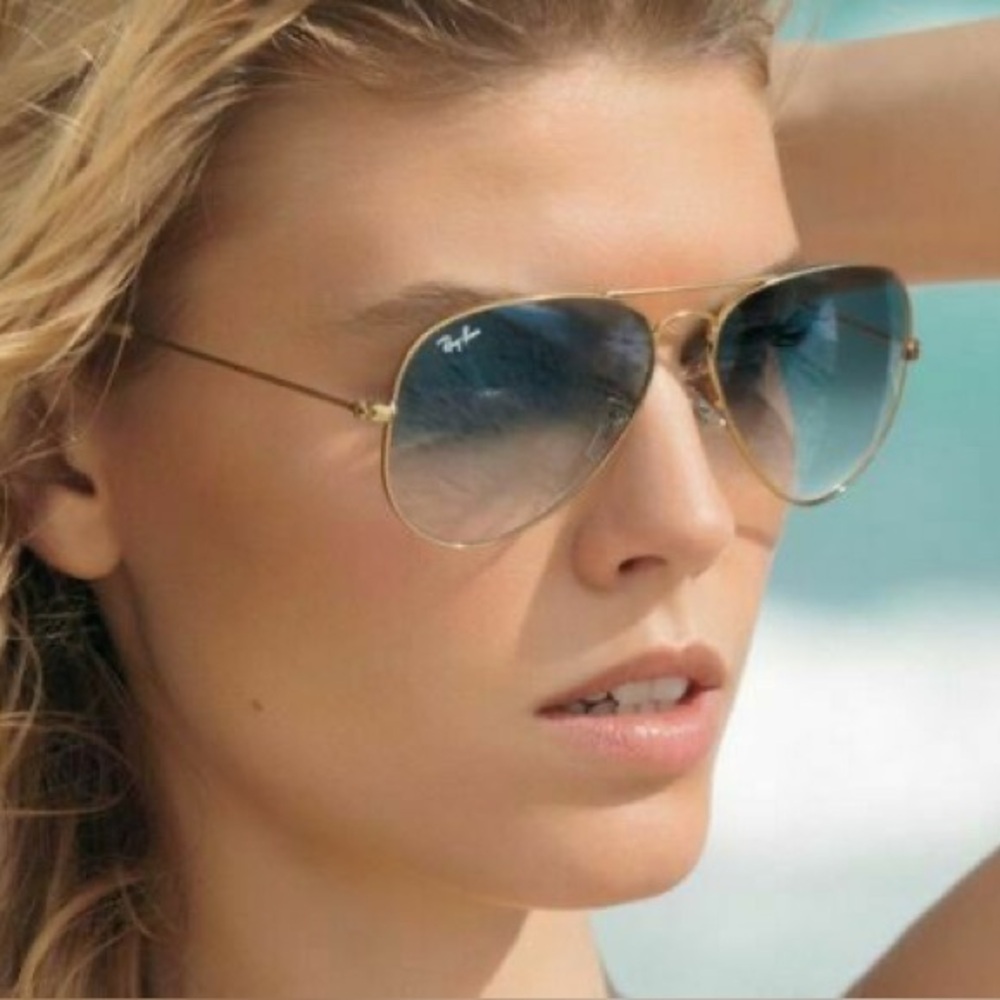 Radiant aviator raybans with case